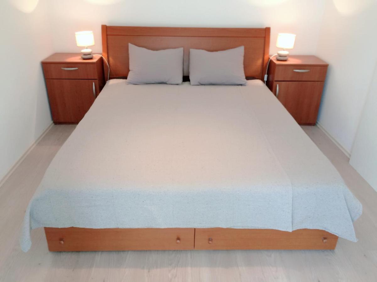 Apartment Цезарица Екстериор снимка