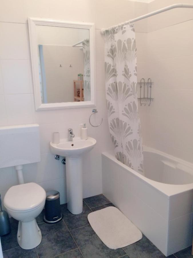 Apartment Цезарица Екстериор снимка